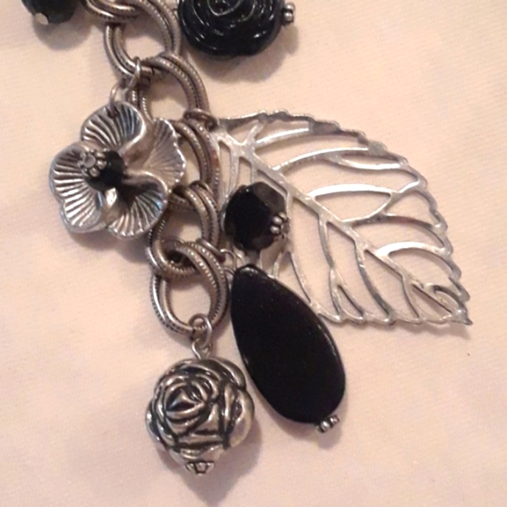 Hand Crafted Floral Metal Key Fob Chain or Purse Dangle. BgJ